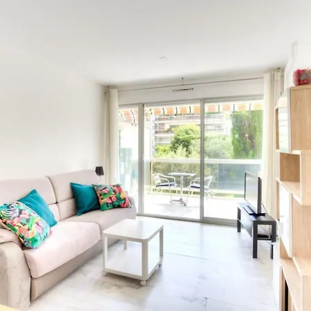 Sidon Furnished Studio * Antibes