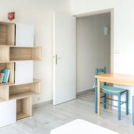 Apartament Sidon Furnished Studio *
